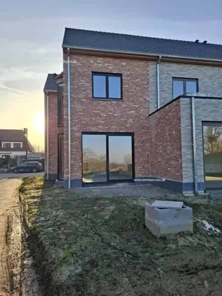 Nieuwbouw huis te koop in Haaltert