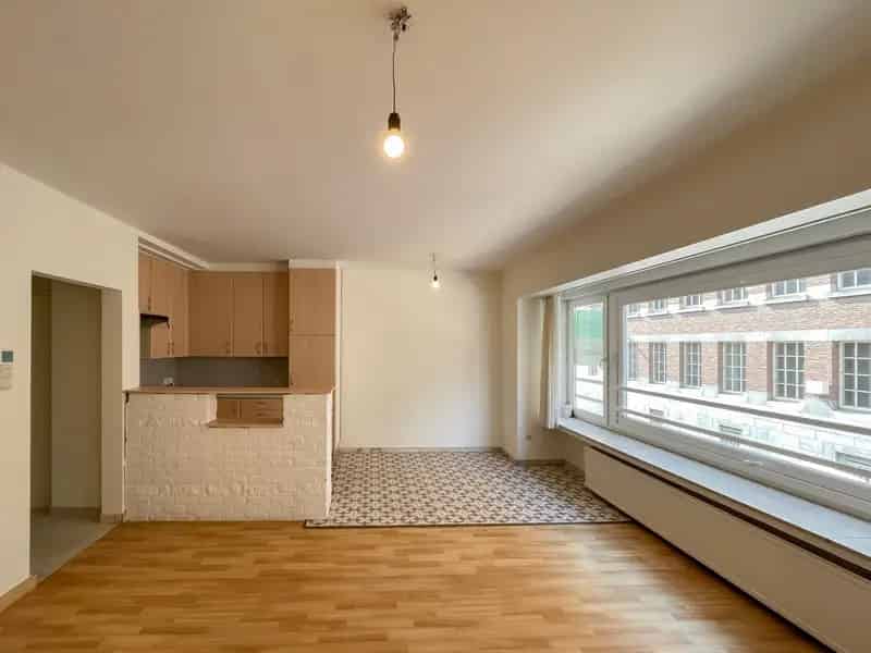 Gerenoveerd 2-slaapkamerappartement te huur in Gent-centrum!