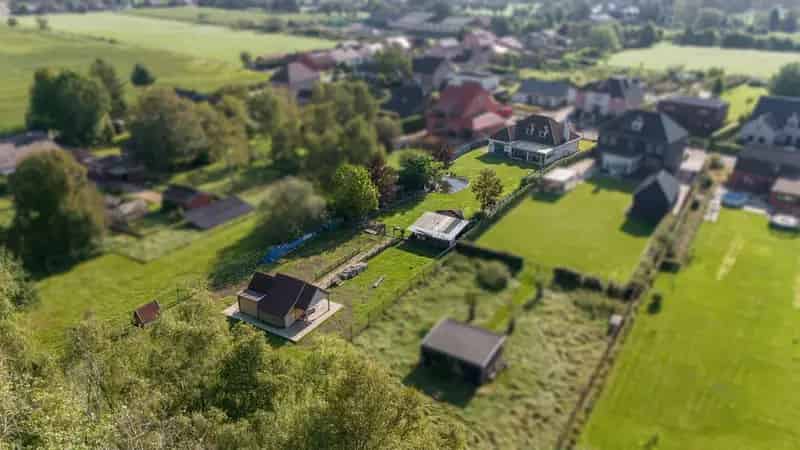 4 Slaapkamer woning nabij Nederlandse grens