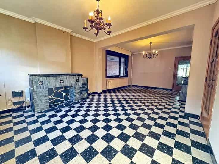Huis Te Koop Tongeren 3 Slaapkamers 217m²