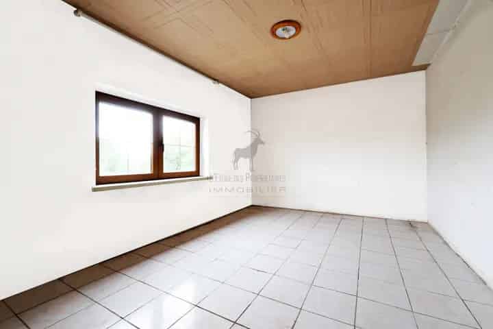 Huis te koop in Courcelles
