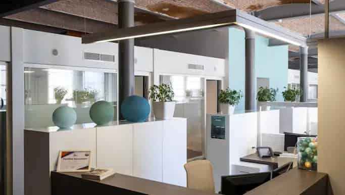 Kantoorgebouw te koop in Spinnerijkaai 43, Kortrijk - Dewaele