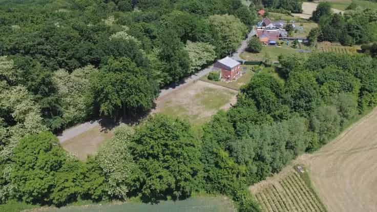 Landhuis Te Koop Nabij Centrum Te Renoveren