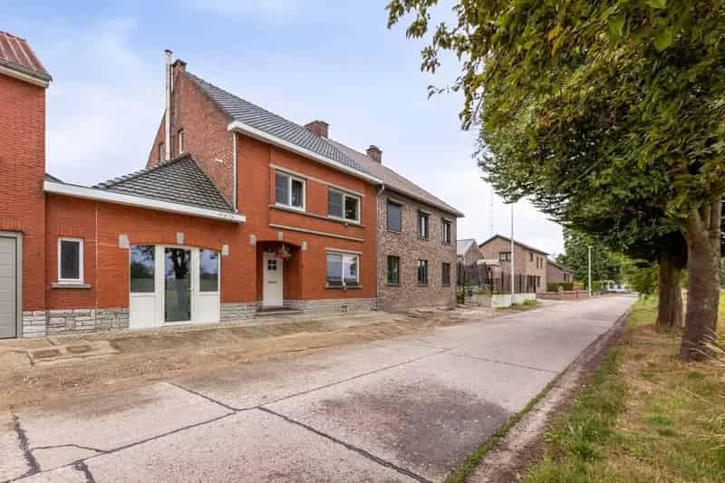 Charmante gezinswoning in het rustige Lauw