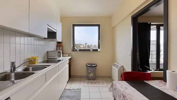 Appartement te koop in Avenue Neptune - Neptunuslaan 7, Vorst - Dewaele