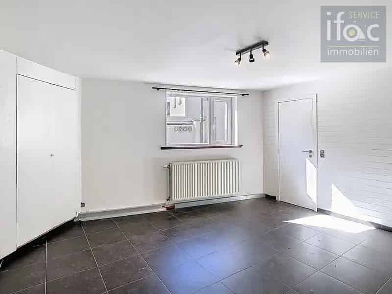 Rijhuis te huur