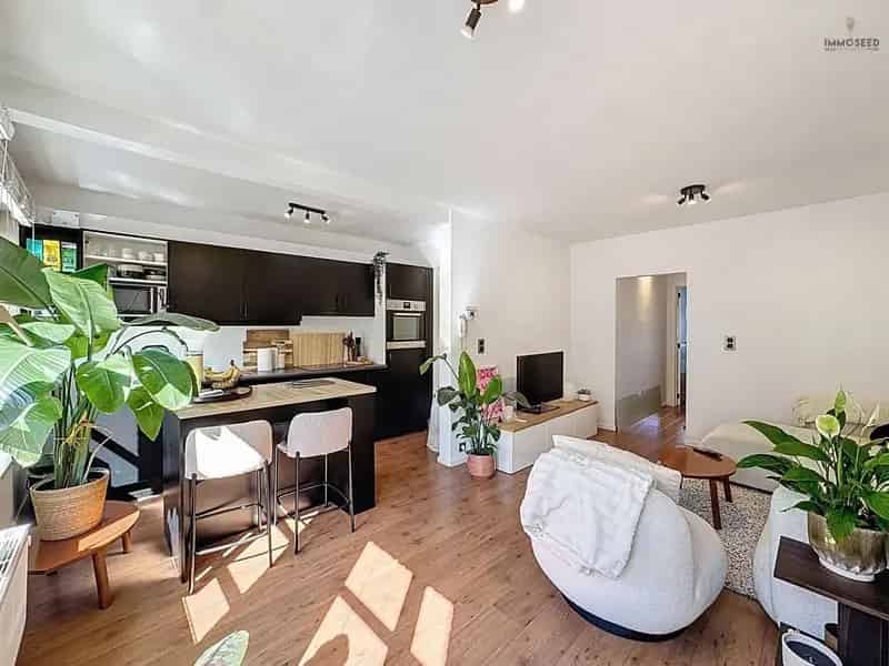 Lichtrijk & ruim appartement