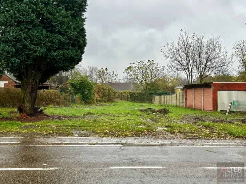 Goed gelegen bouwgrond (OB) evt.geschikt voor appartementsbouw, 7a25ca, straatbreedte 20,36m diepte perceel ca. 60m