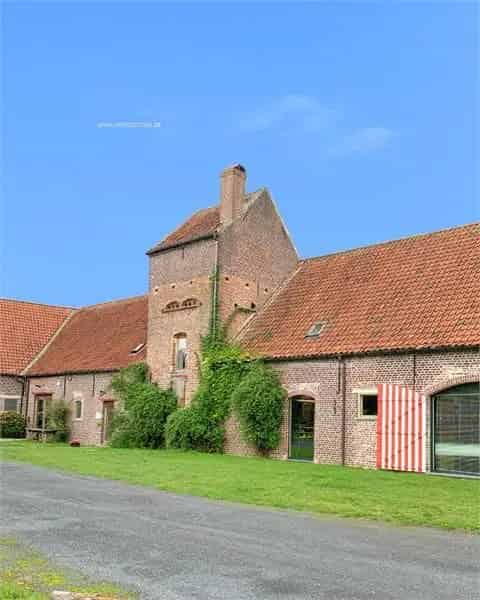 Handelspand te huur Destelbergen