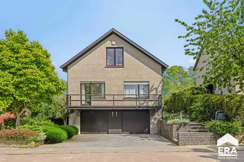 Huis te huur Dilbeek 6 slaapkamers dubbele garage tuin