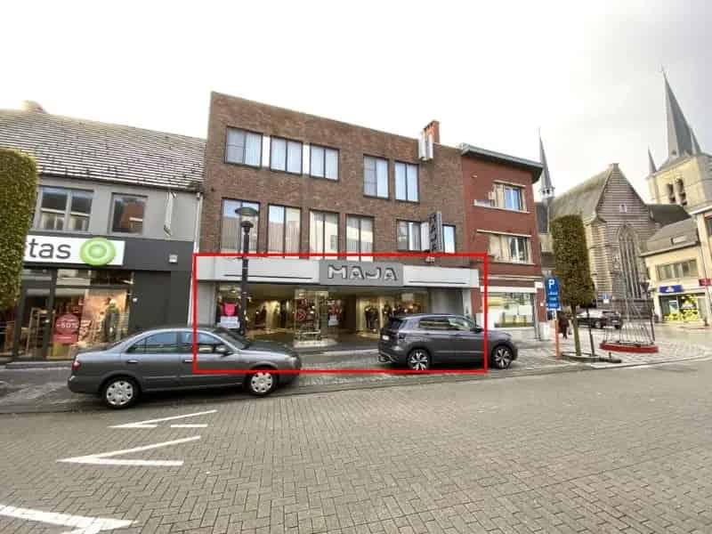 Handelspand TOPLOCATIE CENTRUM GEEL (+-400m²)