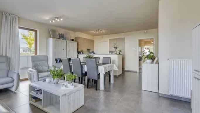 Appartement te koop in Maaike Kerrebroeckstraat 5, Assebroek - Dewaele