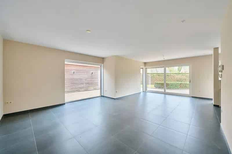 Strakke villa op een topligging