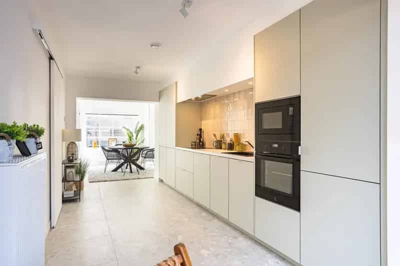 Gerenoveerde woning met 3 slaapkamers en 2 badkamers