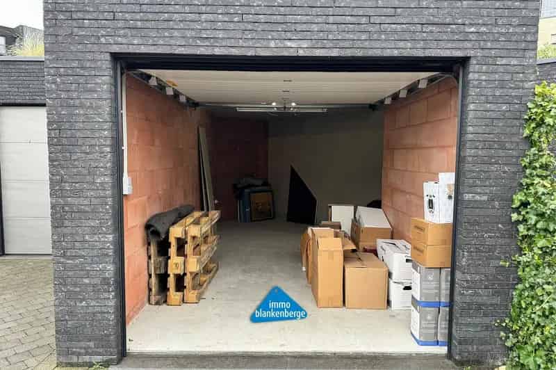 Gelijkvloerse garagebox in residentie Seagull