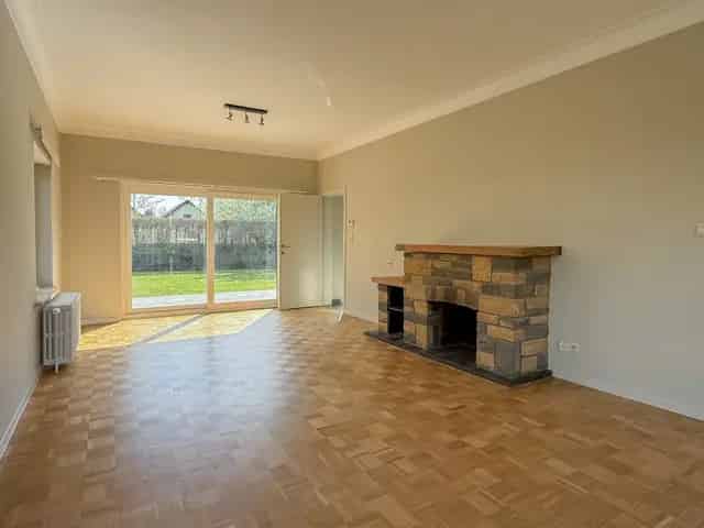 Huis Te Huur , Waterloo, Waals-Brabant