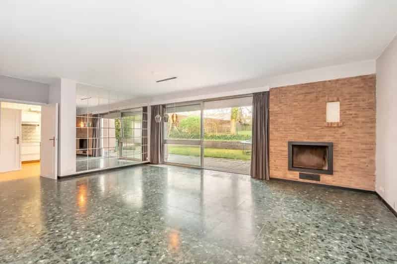 Knappe woning met enorm potentieel!