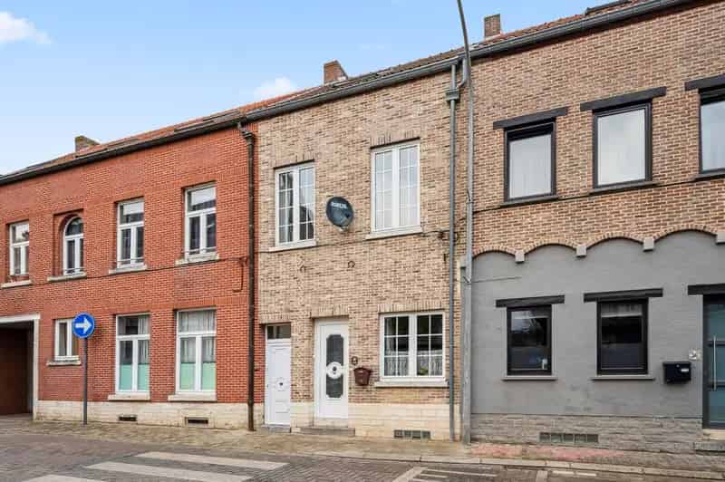 Instapklare gezinswoning op topligging centrum Hoegaarden
