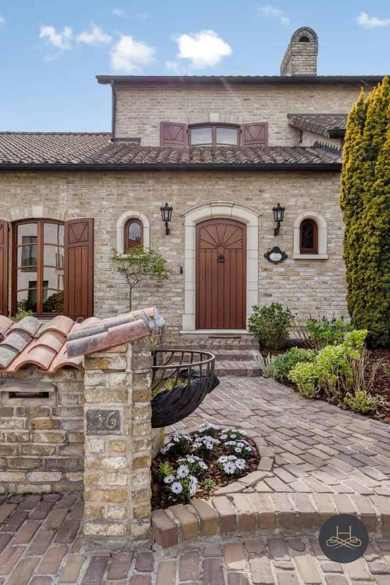 Enorm ruime majestueuze “Spaanse” villa in Tremelo