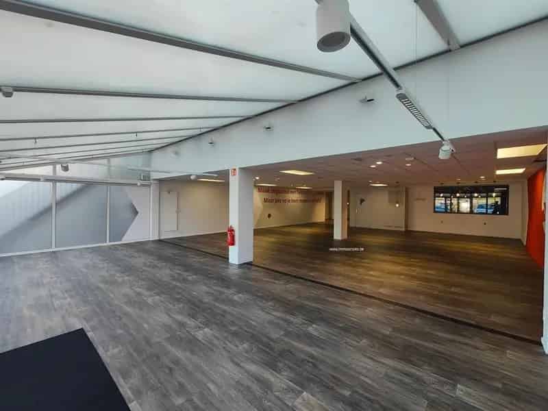 Handelspand te huur in Unit 07 + 08 Brugge
