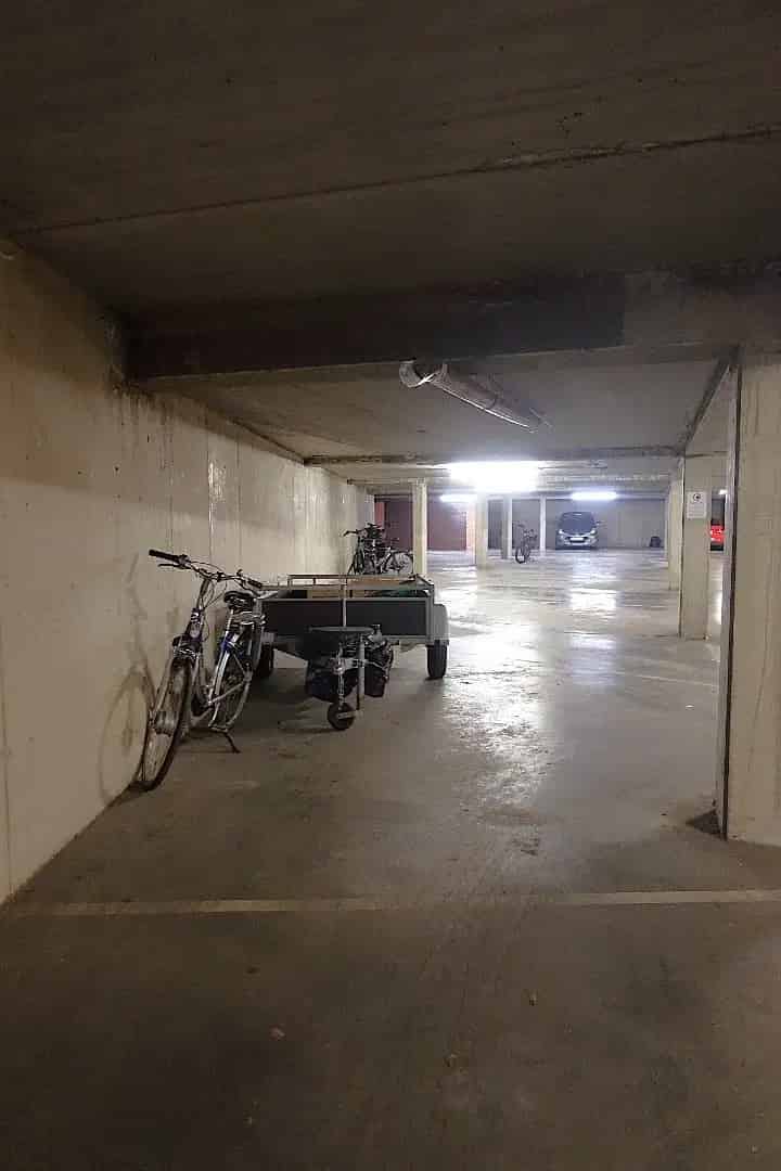 Ondergrondse autostaanplaats Nr 1 te Lichtervelde