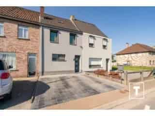 Huis te koop Melle - gerenoveerd met tuin en 3 slaapkamers