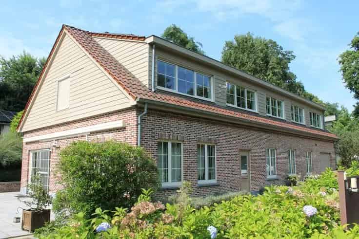 Villa te koop nabij Leuven 550m² met zwembad en polyvalent bijgebouw