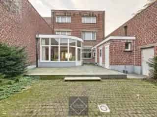 Industrie te koop Roeselare 7 slaapkamers magazijn