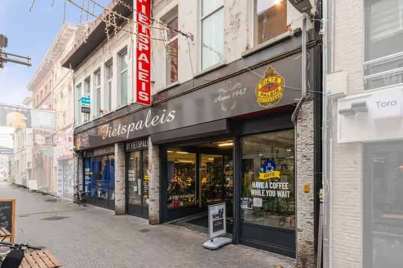 Kantoor te koop in Sint-Niklaas