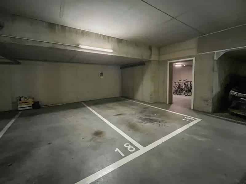 Ondergrondse Staanplaats In Centrum Herent!