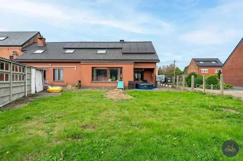 Ruime gezinswoning met vier slaapkamers
