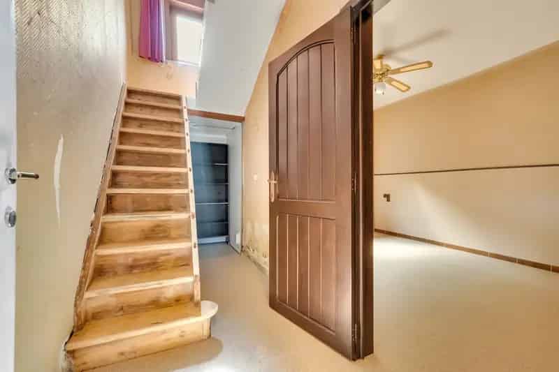 Te renoveren woning met potentieel op rustige locatie