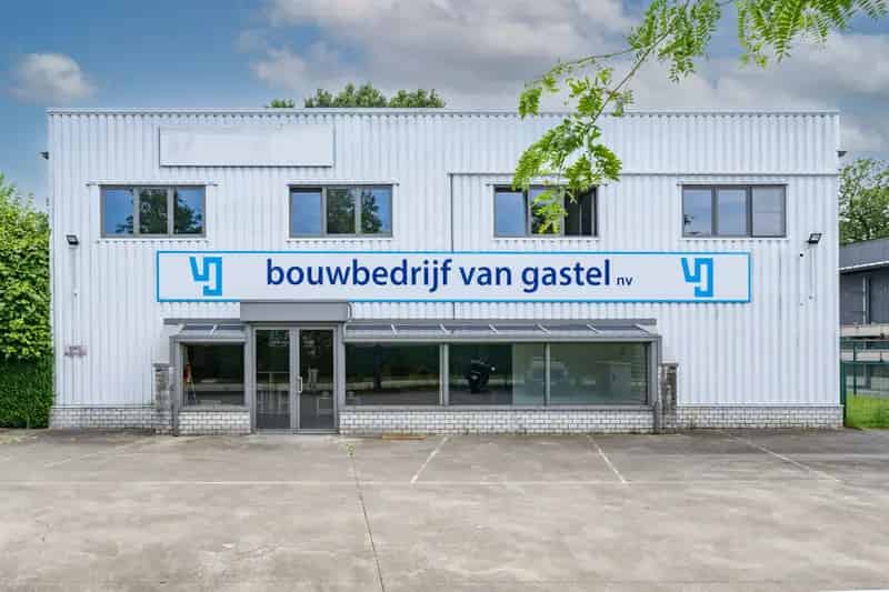 ❗️ IN OPTIE Polyvalent Bedrijfsgebouw te Sint-Job-in-'t-Goor
