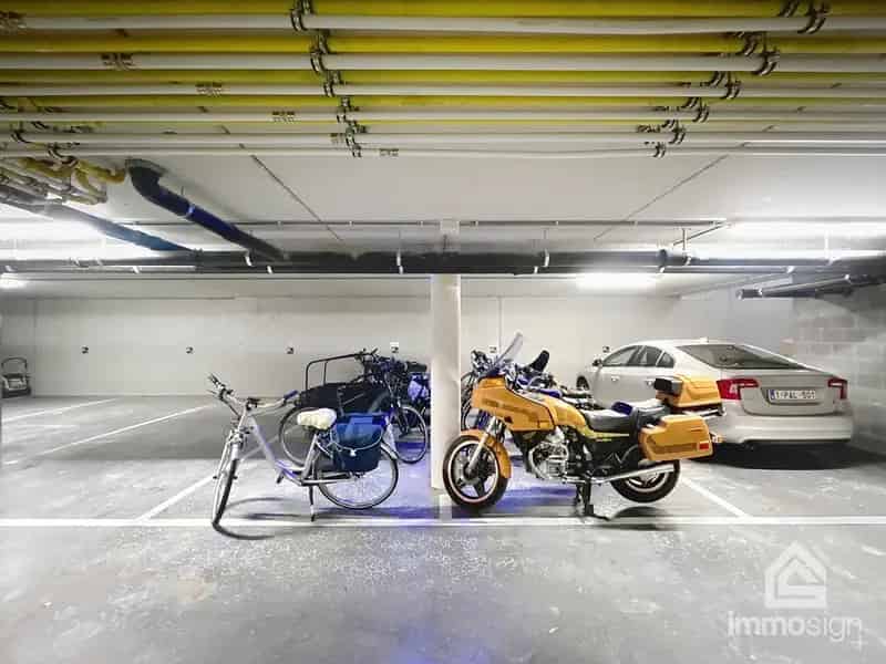 Garage te koop