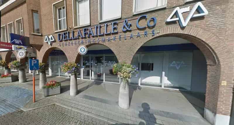 Ruime winkelruimte in het centrum van Schoten  8370105