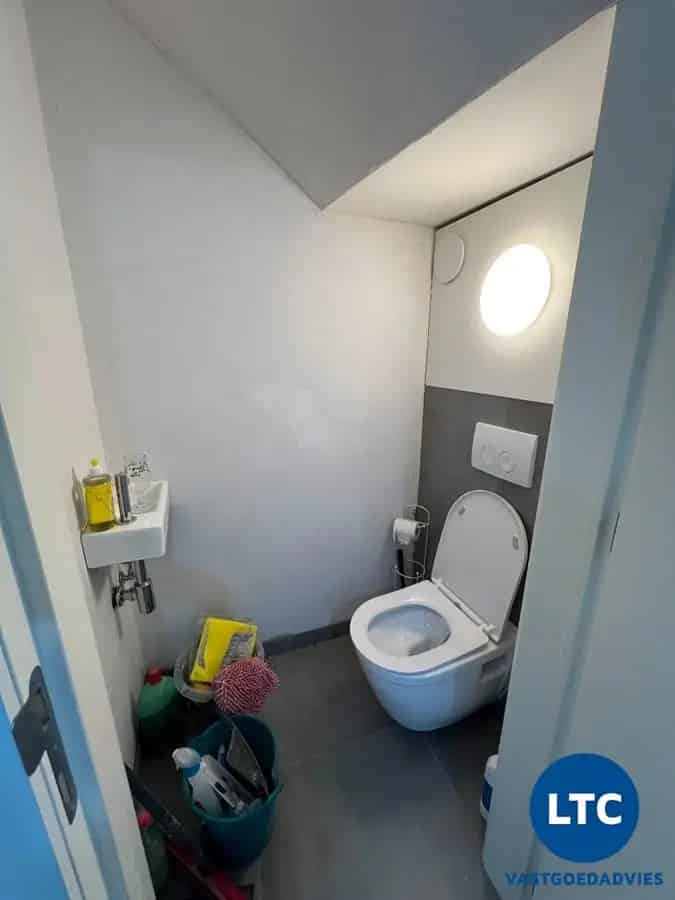 Te huur - Kantoor - Tienen