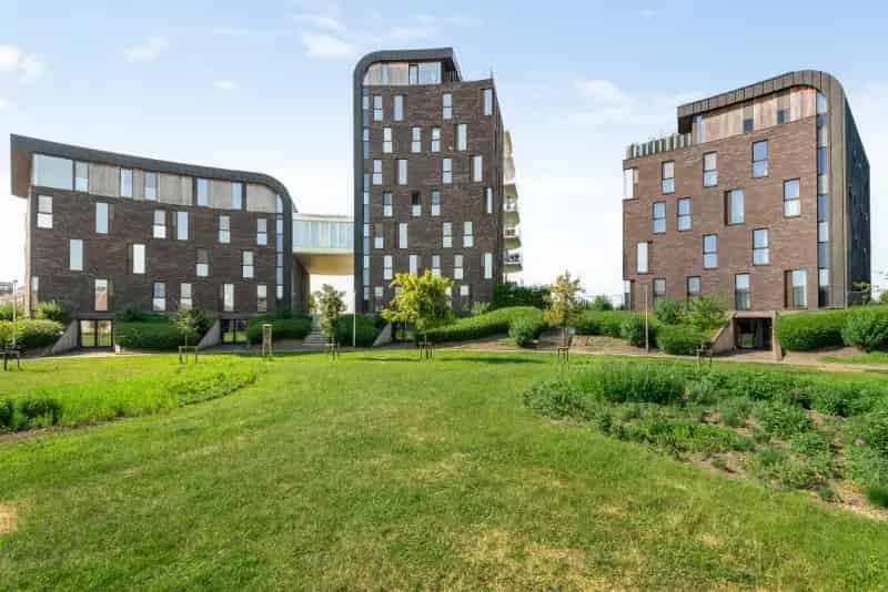 Instapklaar appartement 2 slaapkamers terras 30m2 waterzicht