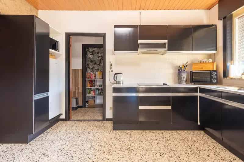 Op mooie locatie, 3 slaapkamers, Zuid-gerichte oriëntatie