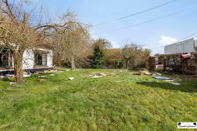 Verkavelbaar perceel bouwgrond van 1.490 m²!