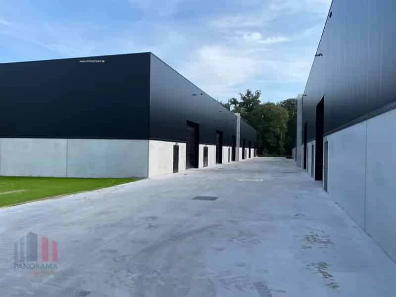 Nieuwbouw bedrijfsgebouw te huur in Stuckens Business Park Buggenhout