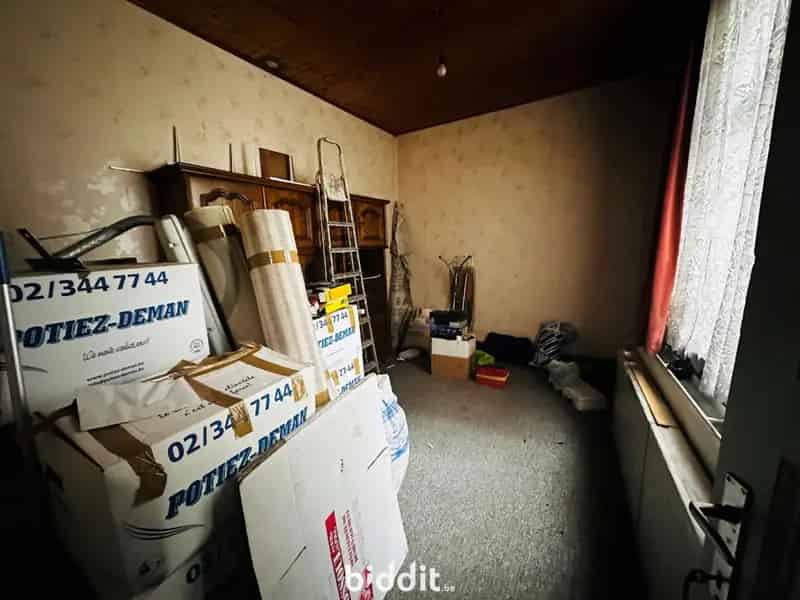 TE RENOVEREN HUIS MET GARAGE - 2 ERKENDEN WOONEENHEDEN