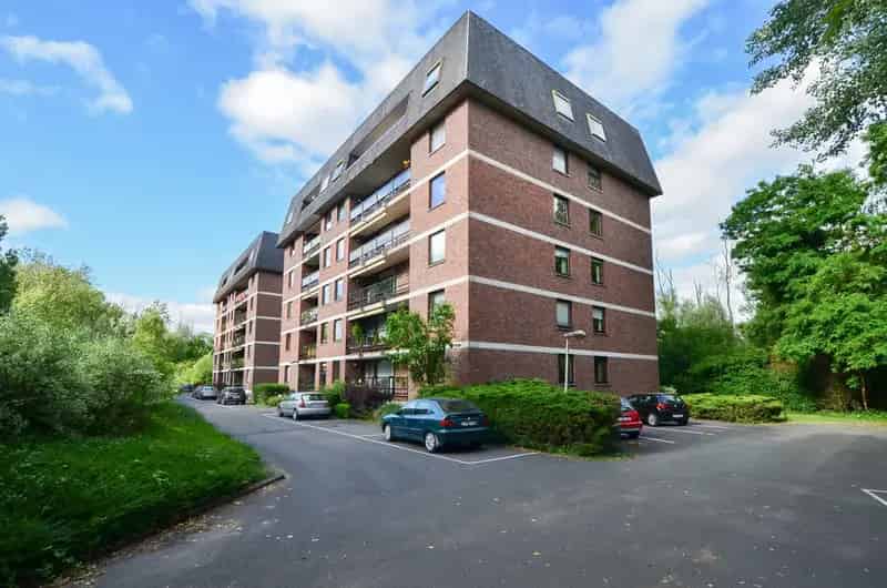 Appartement te huur Oudenaarde: 2 slaapkamers, garage en terras