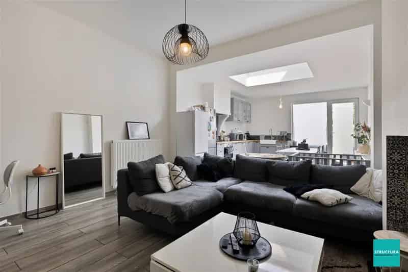 Gezellige 3-slaapkamer woning te koop in Aalst