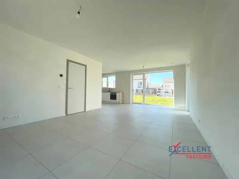 Nieuwbouwwoning met 3 slaapkamers te huur in Tielt
