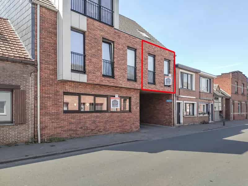 Appartement Op De Eerste Verdieping In Het Centrum