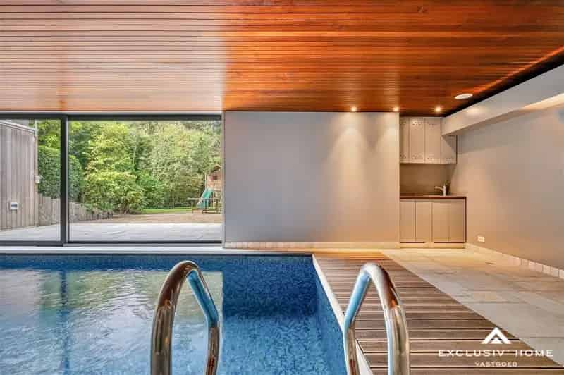 Herenwoning te huur Wemmel 420m2 zwembad sauna