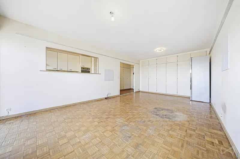 Appartement met één slaapkamer in Schaerbeek