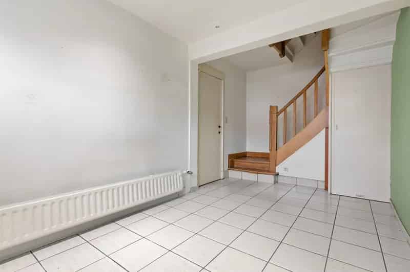 Charmante woning met 3 slaapkamers, 2 badkamers, garage en tuin