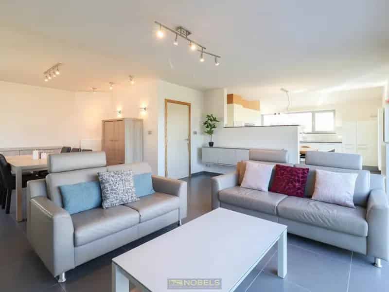 Huis te koop Dikkelvenne - Instapklare gezinswoning met tuin