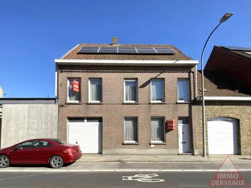 Passendale - Ruime woning met tuin, terras en uitbreidingsmogelijkheden